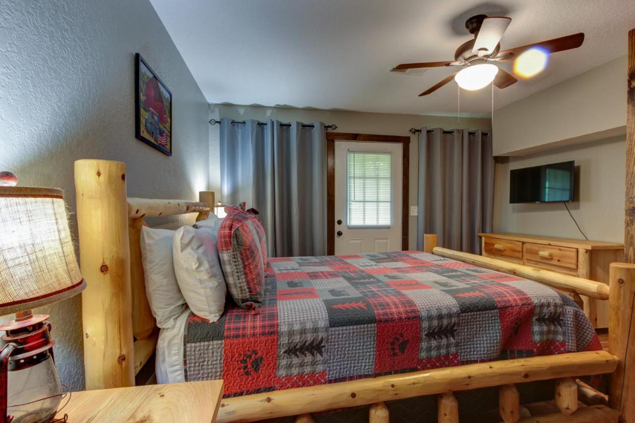 3 Master Bedrooms - Sleeps 10 - Location - Game Room - Hot Tub Pigeon Forge Εξωτερικό φωτογραφία